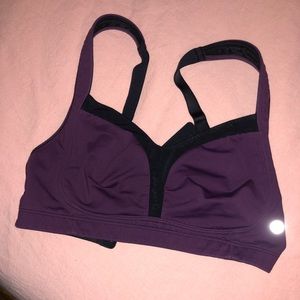 Lulu lemon sports bra